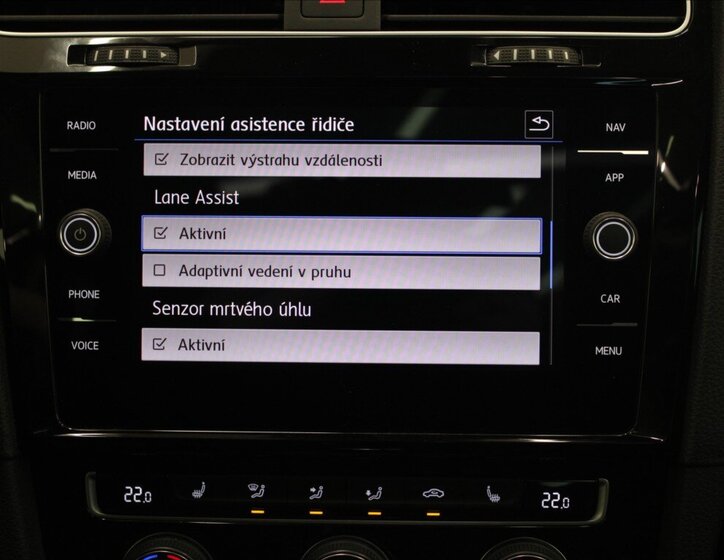 Volkswagen Golf Kombi 2,0 l 221 kw