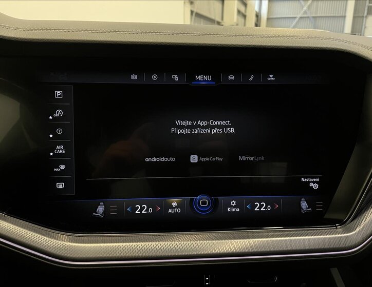 Volkswagen Touareg 11