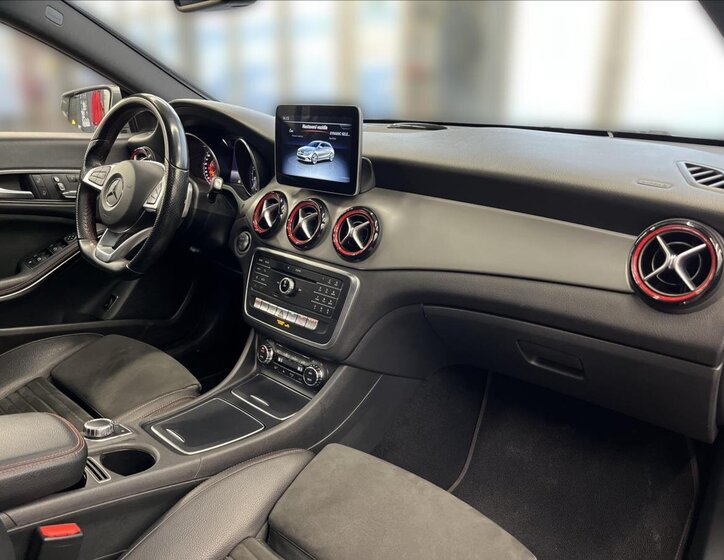 Mercedes-Benz CLA 14