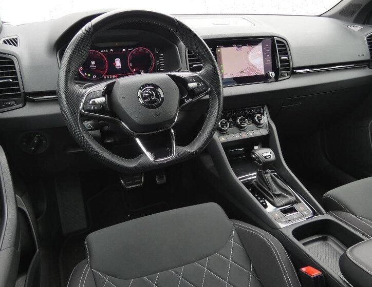 Škoda Karoq SUV / Terénní 2,0 l 110 kw