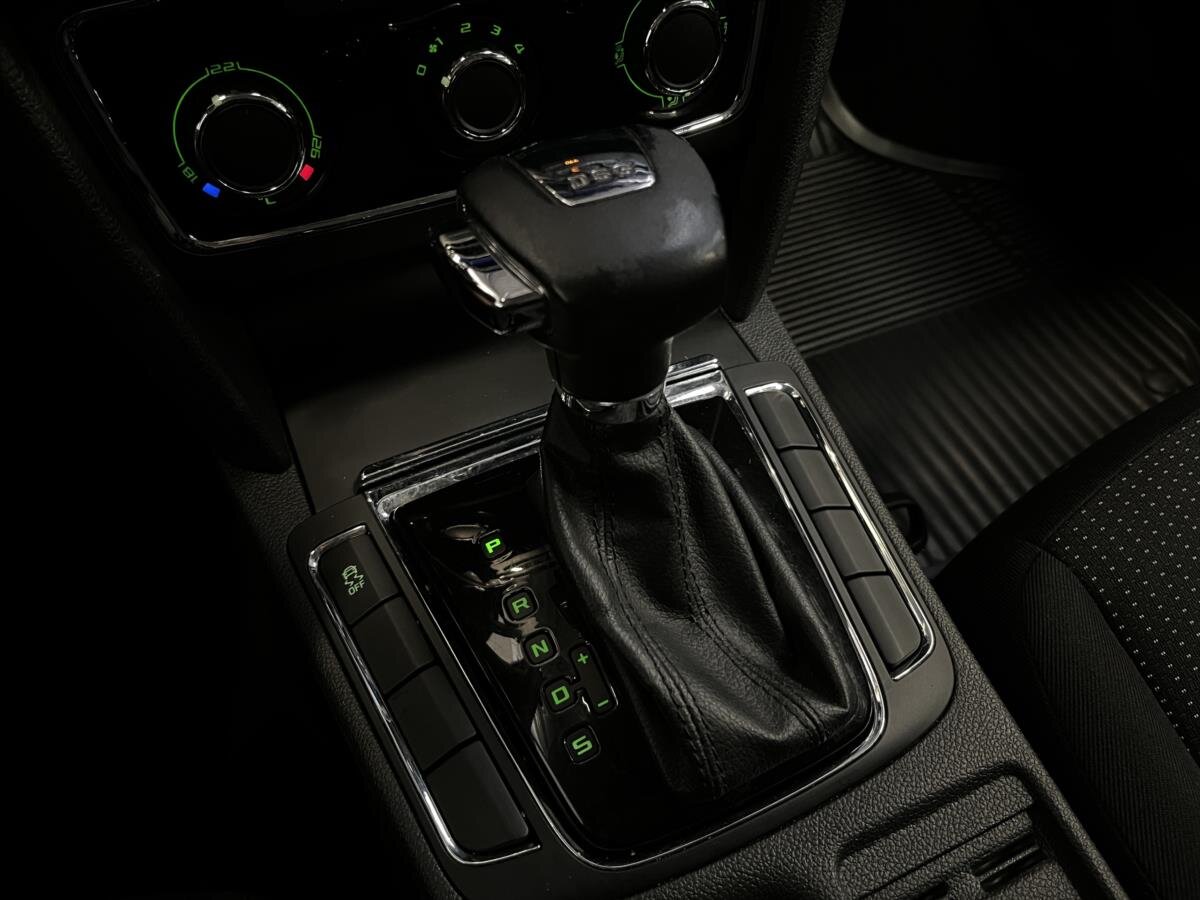 Škoda Superb Liftback 2,0 l 103 kw