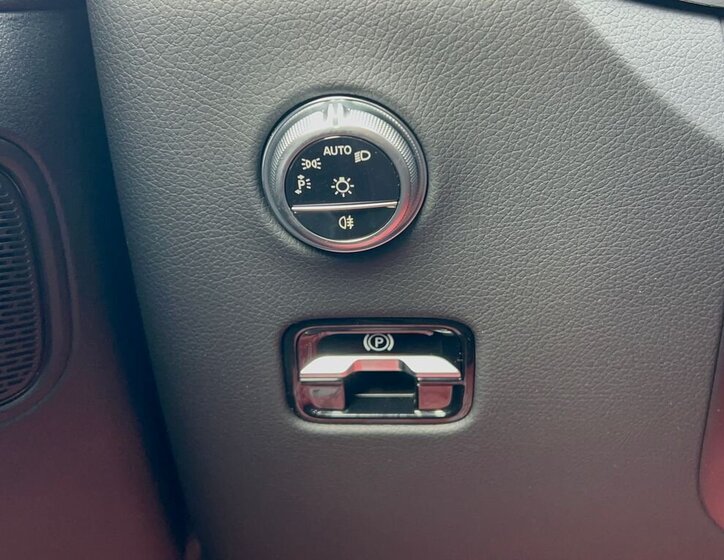 Mercedes-Benz GLC SUV / Terénní 2,0 l 145 kw