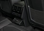 Volkswagen Touareg SUV / Terénní 3,0 l 210 kw