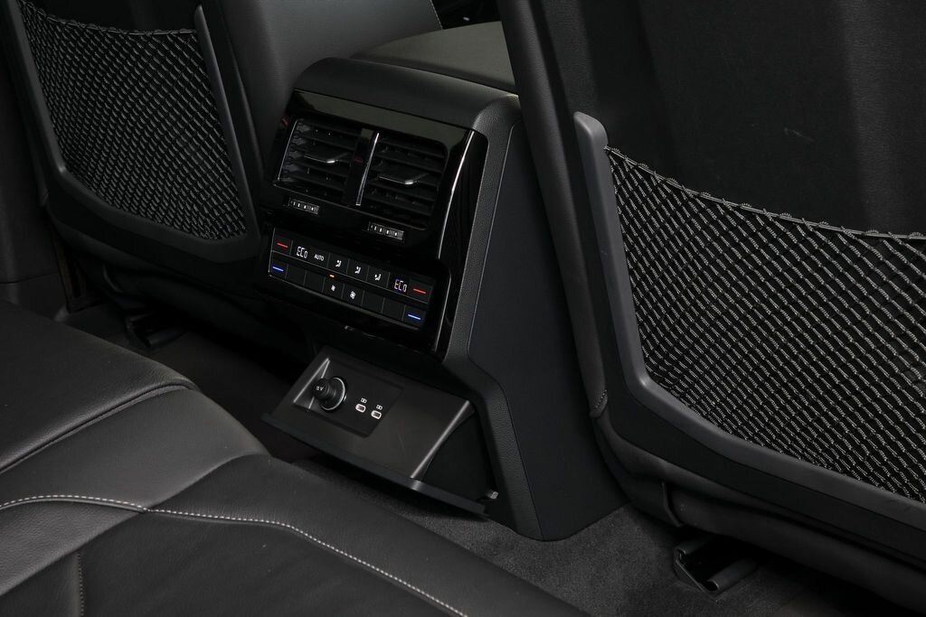 Volkswagen Touareg SUV / Terénní 3,0 l 210 kw