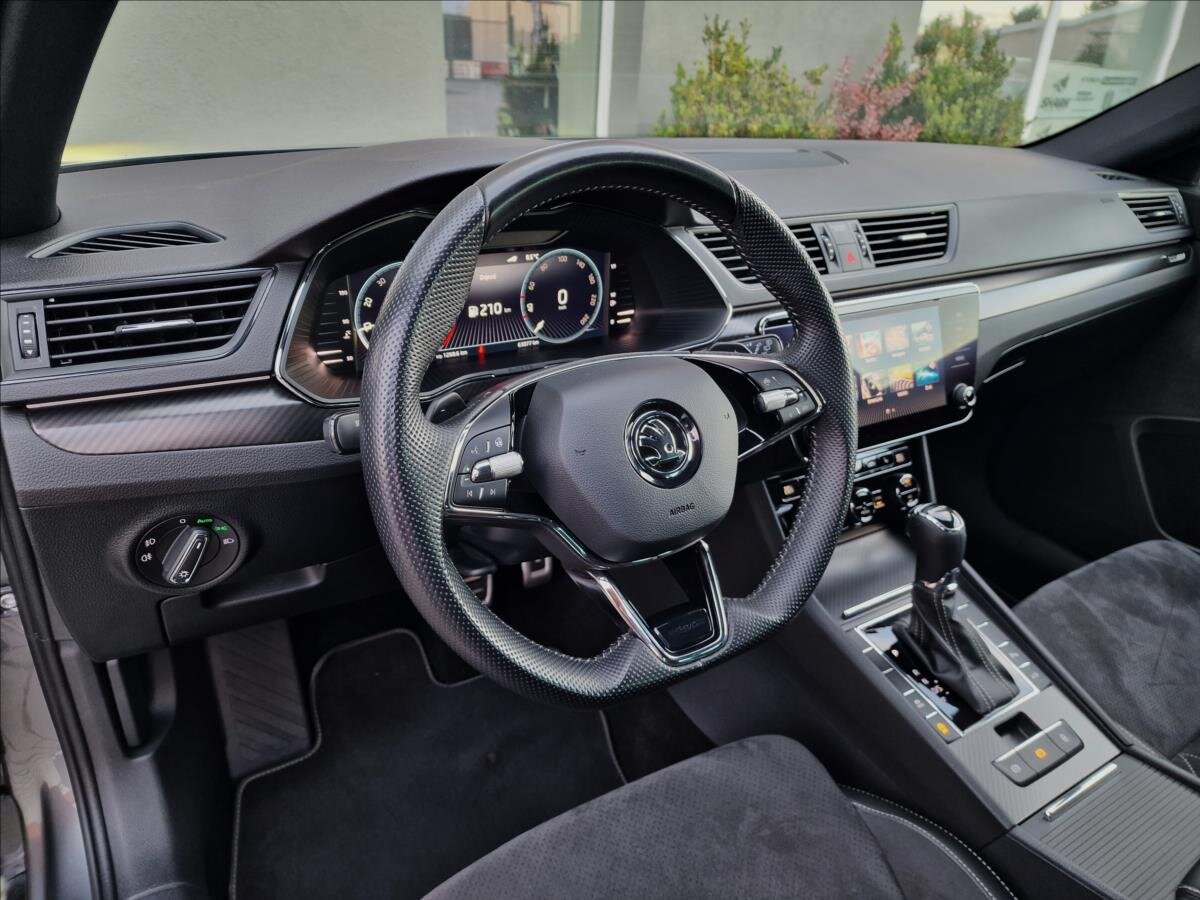 Škoda Superb Kombi 2,0 l 110 kw