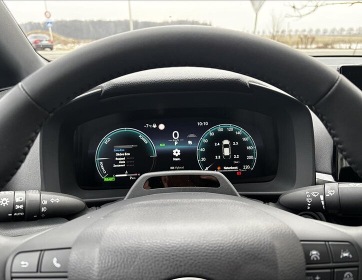 Toyota C-HR Hatchback 1,8 l 72 kw