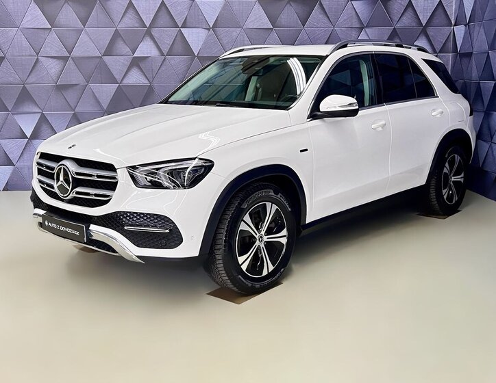 Mercedes-Benz GLE SUV / Terénní 2,0 l 245 kw