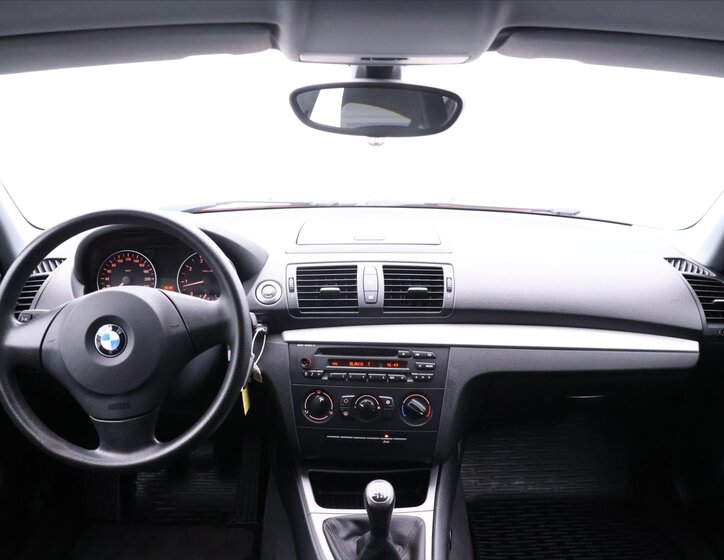 BMW Řada 1 Hatchback 1,6 l 90 kw