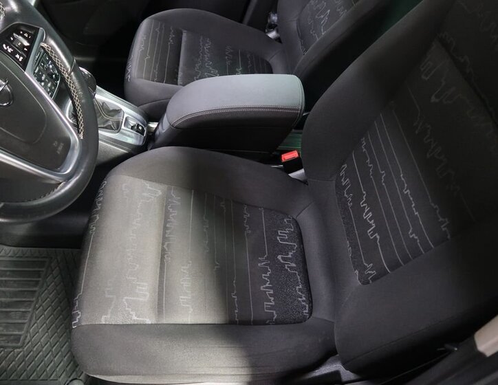 Opel Meriva MPV 1,4 l 88 kw