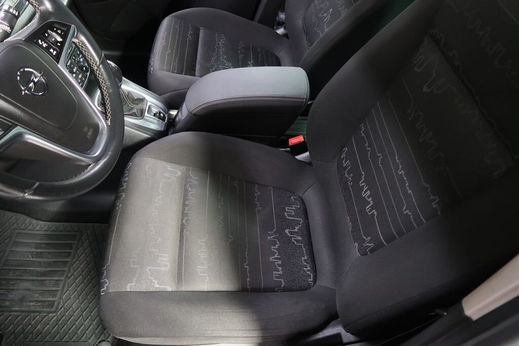 Opel Meriva MPV 1,4 l 88 kw