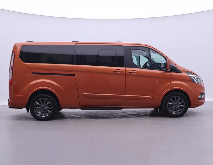 Ford Tourneo Custom Kombi 2,0 l 125 kw