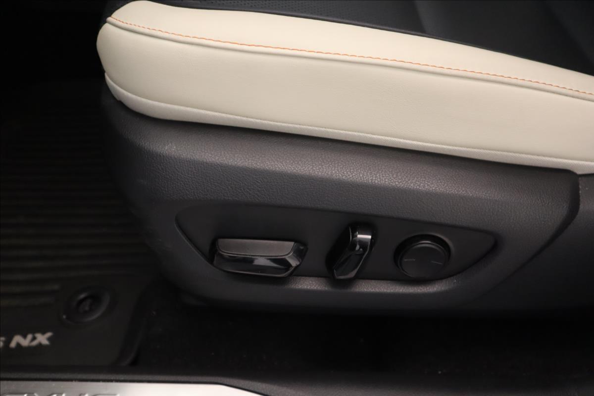 Lexus NX 450h+