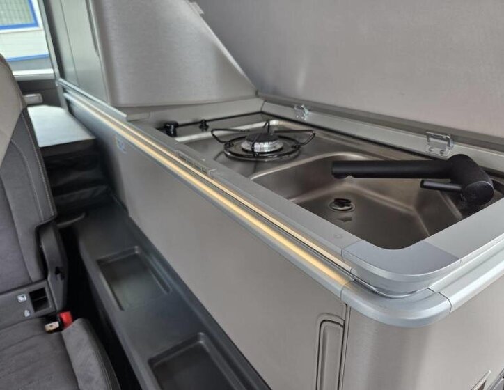 Volkswagen California VAN-Minibus 2,0 l 110 kw