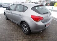 Opel Astra 11