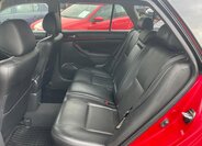 Toyota Avensis Kombi 2,0 l 93 kw