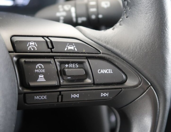 Toyota Yaris Cross SUV / Terénní 1,5 l 68 kw