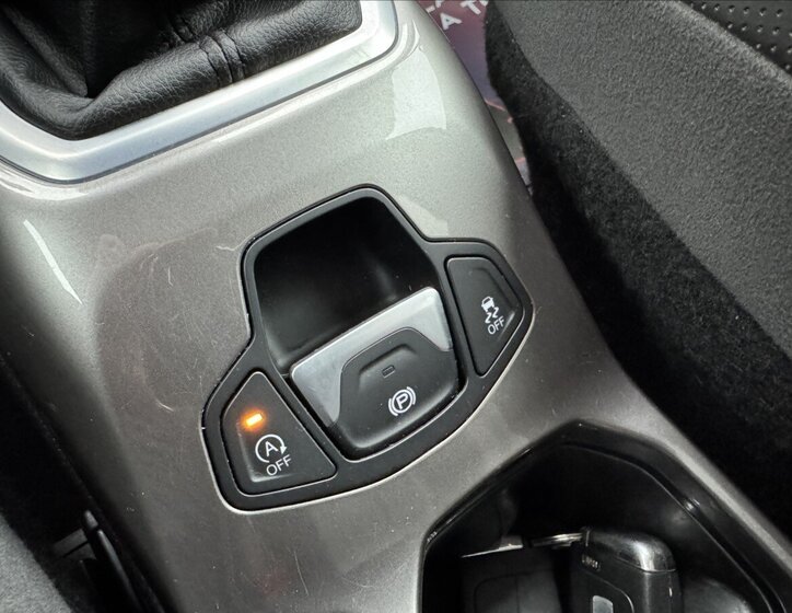 Jeep Renegade SUV 1,6 l 84 kw