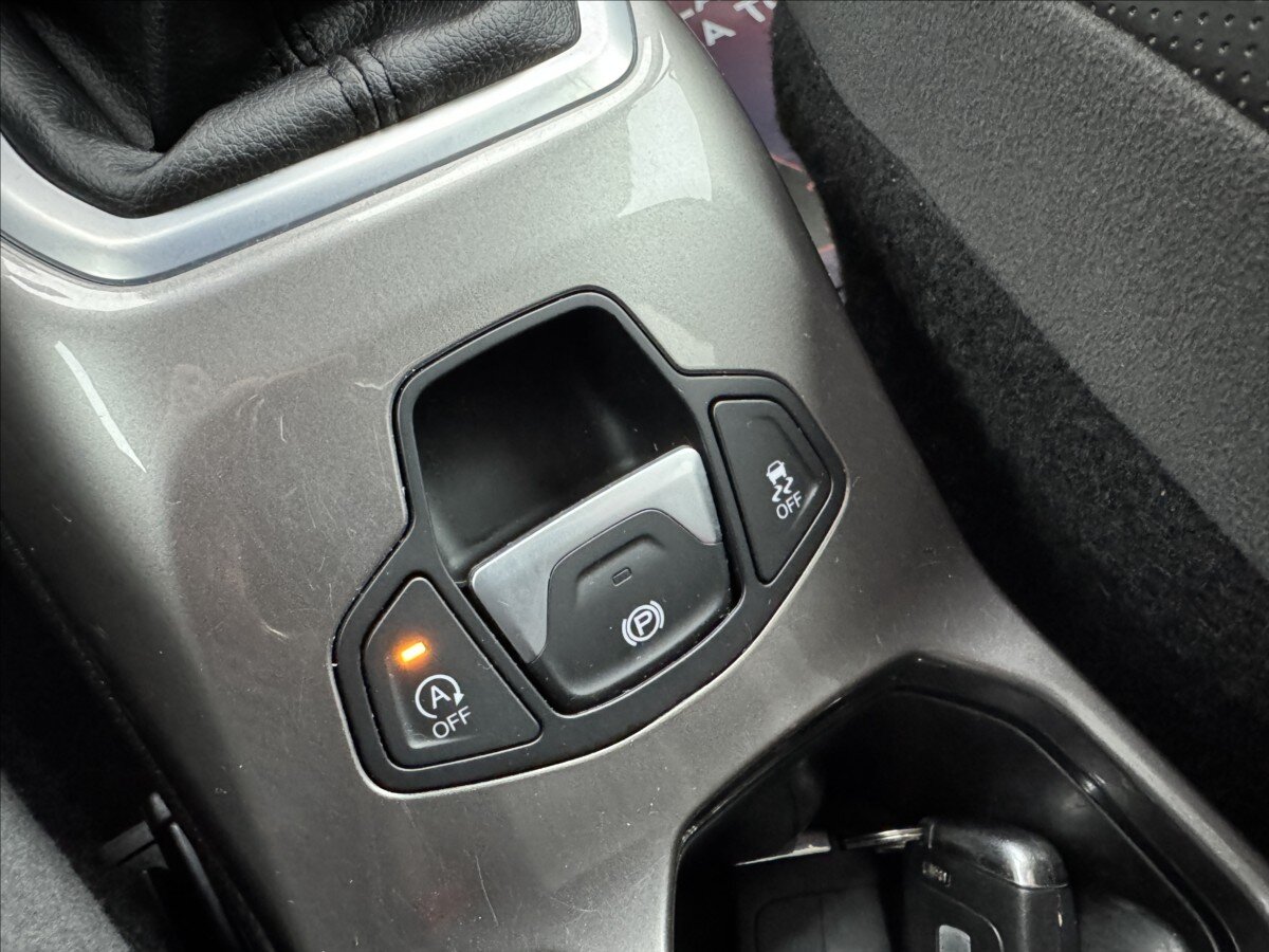 Jeep Renegade SUV 1,6 l 84 kw