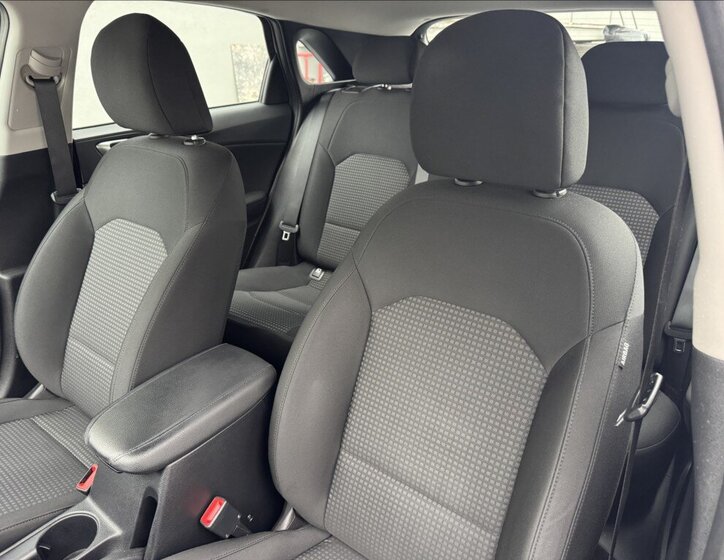 KIA Ceed Hatchback 1,4 l 73 kw