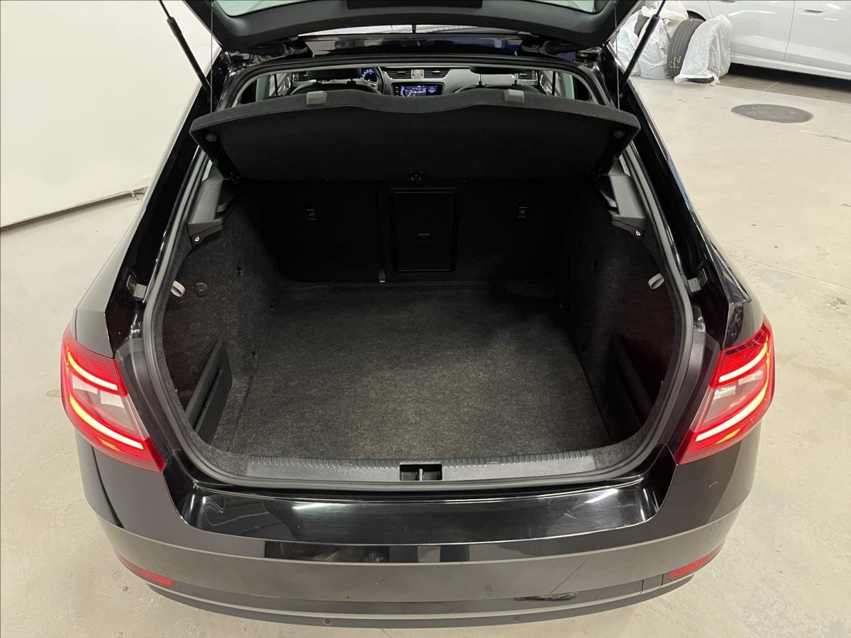 Škoda Octavia Liftback 2,0 l 110 kw