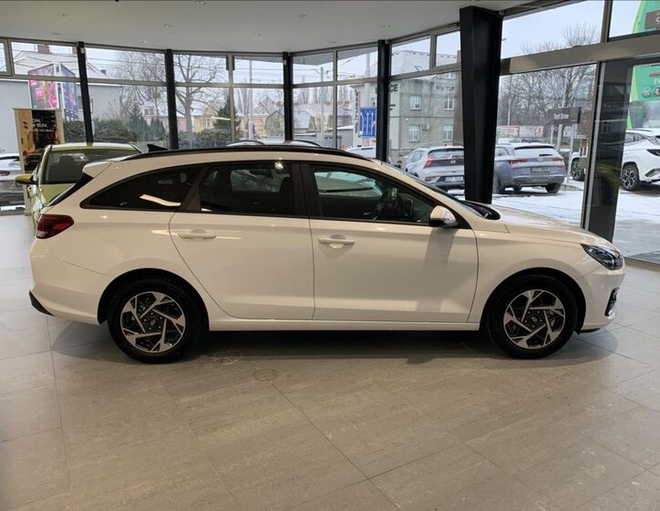 Hyundai i30 Kombi 1,5 l 70 kw