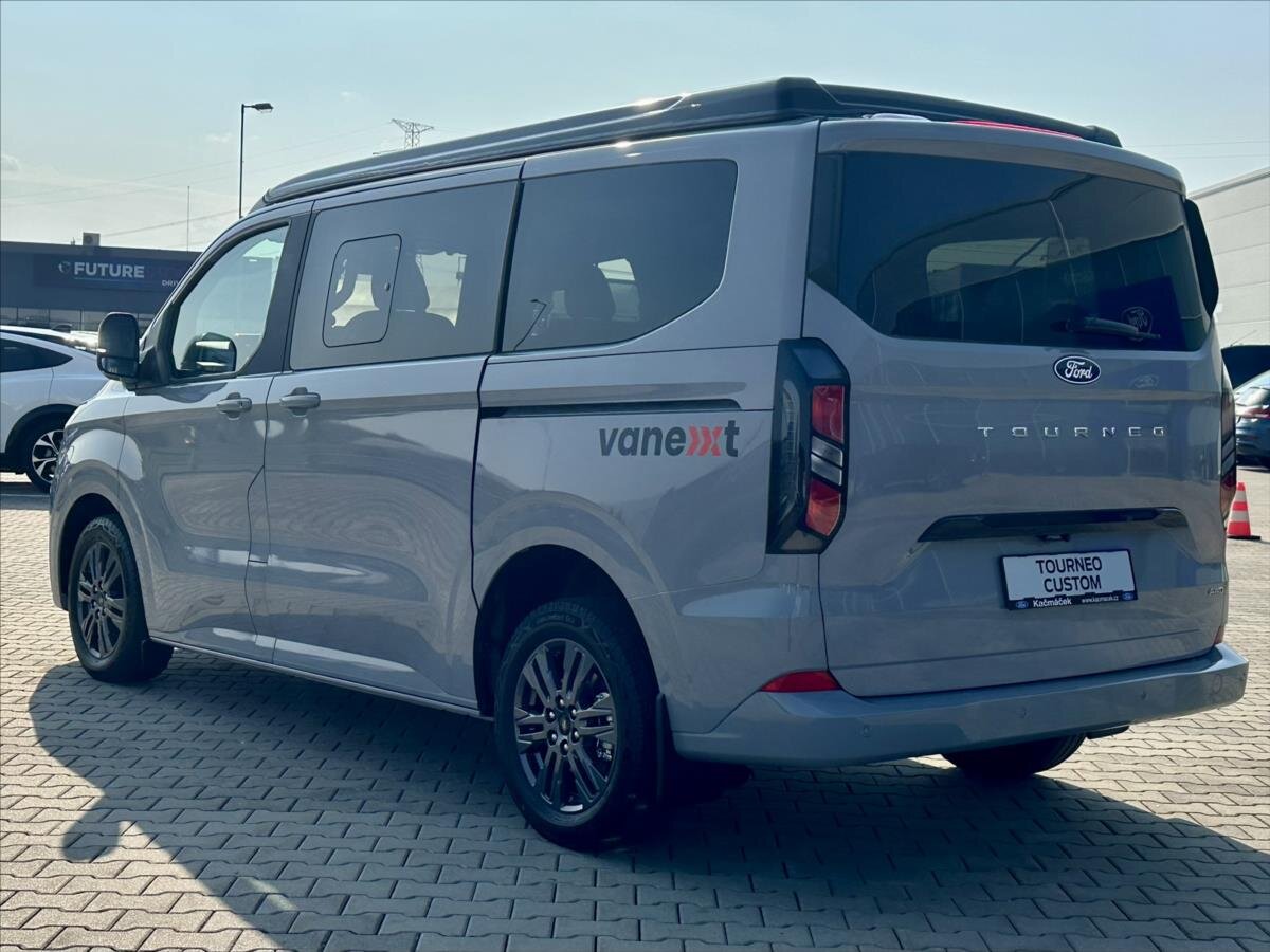 Ford Tourneo Custom Kombi 2,0 l 125 kw
