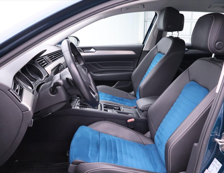 Volkswagen Passat Kombi 2,0 l 110 kw