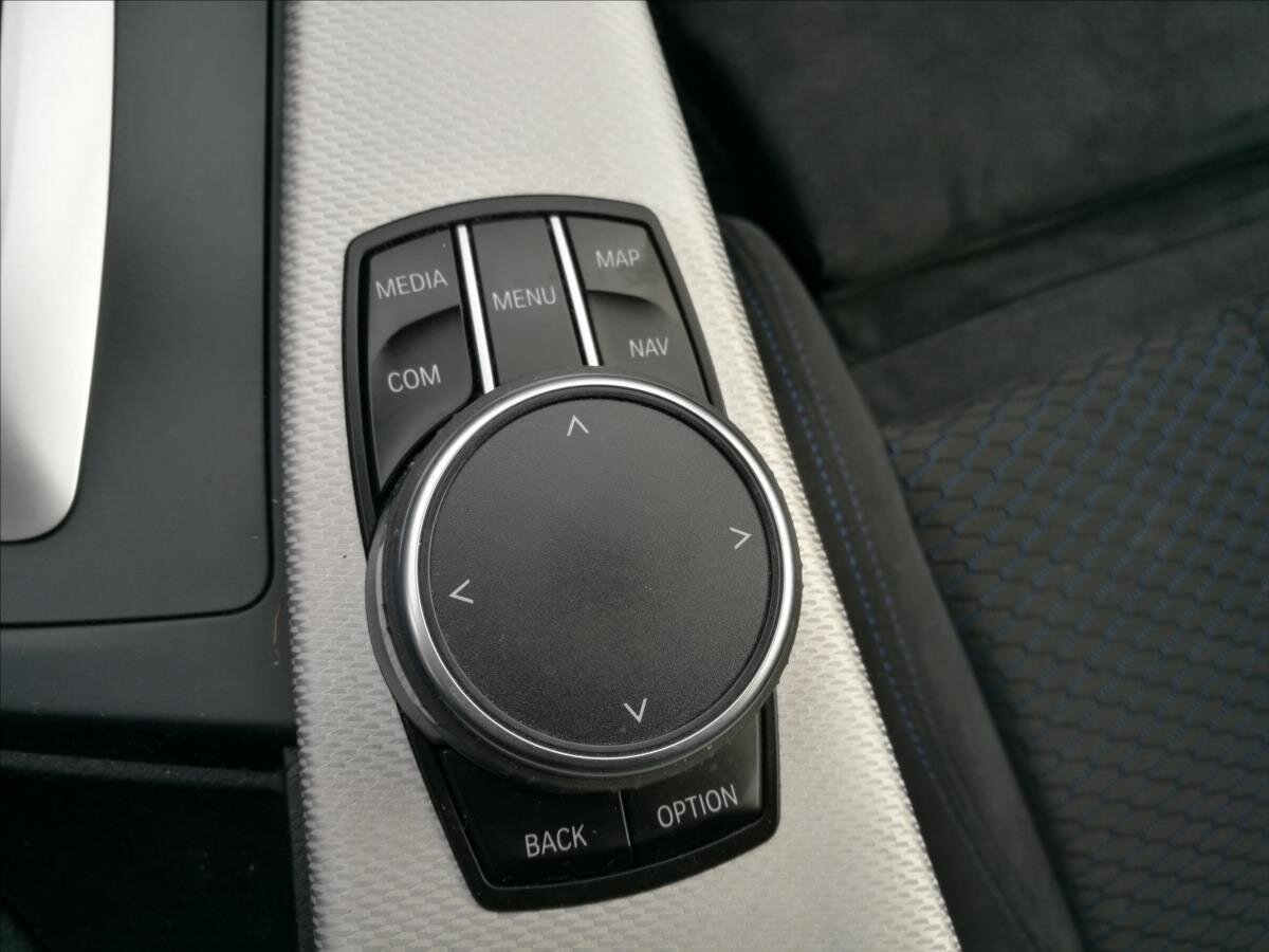 BMW Řada 4 Sedan / Limuzína 3,0 l 240 kw