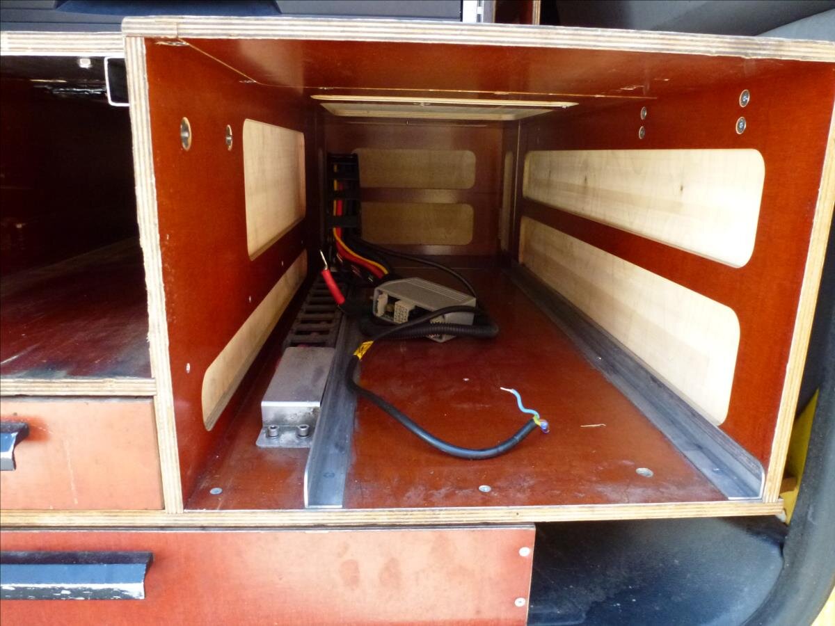 Volkswagen Transporter Skříň 2,0 l 84 kw