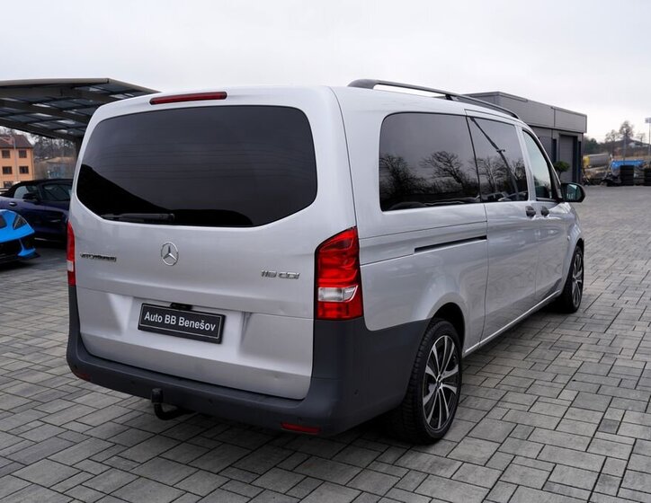 Mercedes-Benz Vito 6
