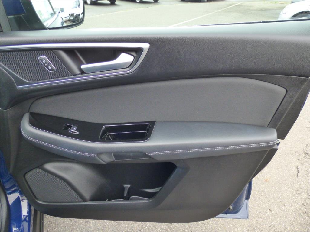 Ford S-MAX MPV 2,0 l 110 kw