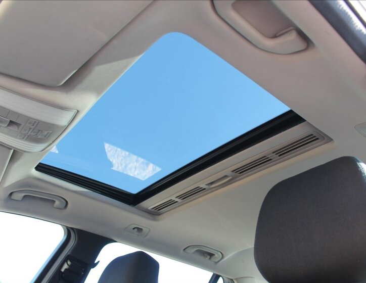 Mercedes-Benz Třídy E Kombi 2,1 l 125 kw