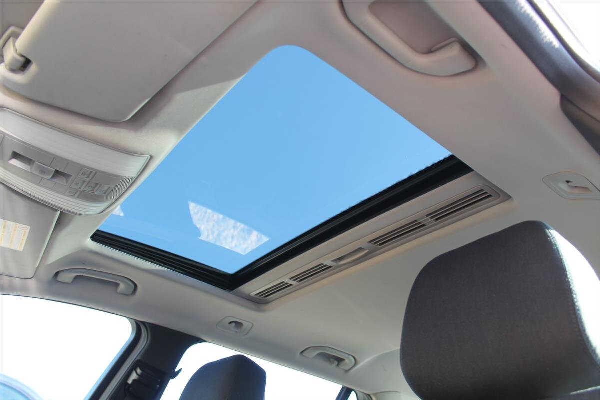 Mercedes-Benz Třídy E Kombi 2,1 l 125 kw