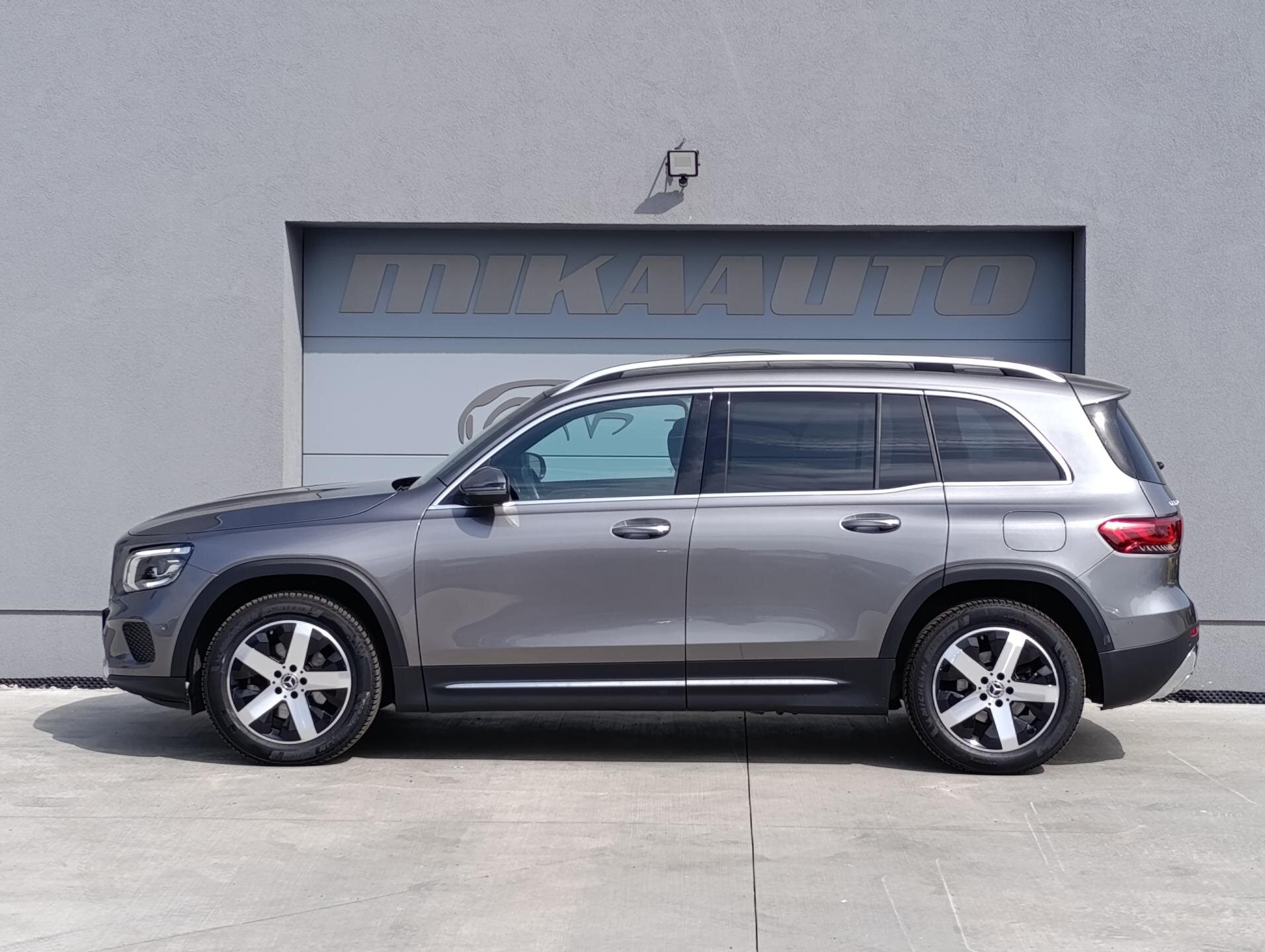 Mercedes-Benz GLB SUV / Terénní 1,3 l 120 kw