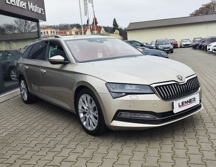 Škoda Superb 3