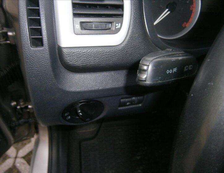 Škoda Fabia Hatchback 1,4 l 51 kw