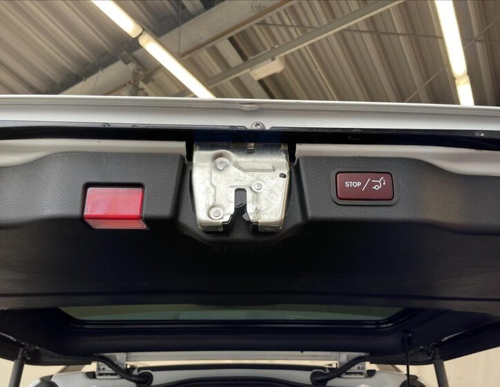 Mercedes-Benz Třídy V MPV 2,0 l 174 kw