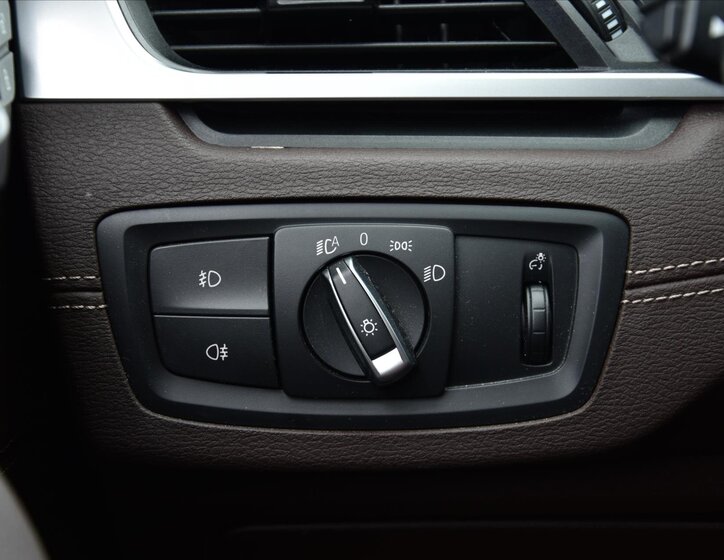 BMW X1 SUV / Terénní 2,0 l 140 kw