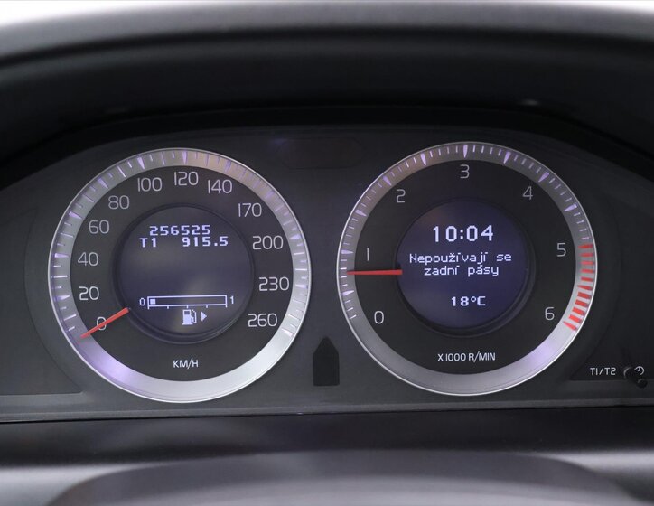 Volvo XC60 SUV 5,2 l 151 kw