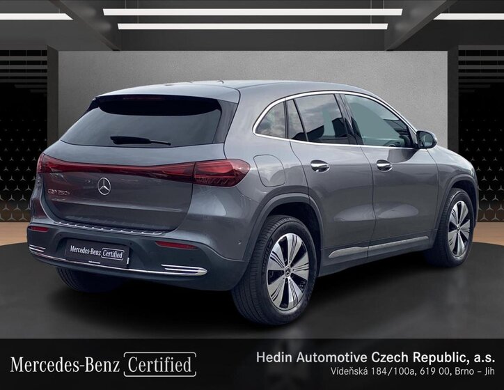 Mercedes-Benz EQA SUV / Terénní 0,0 140 kw
