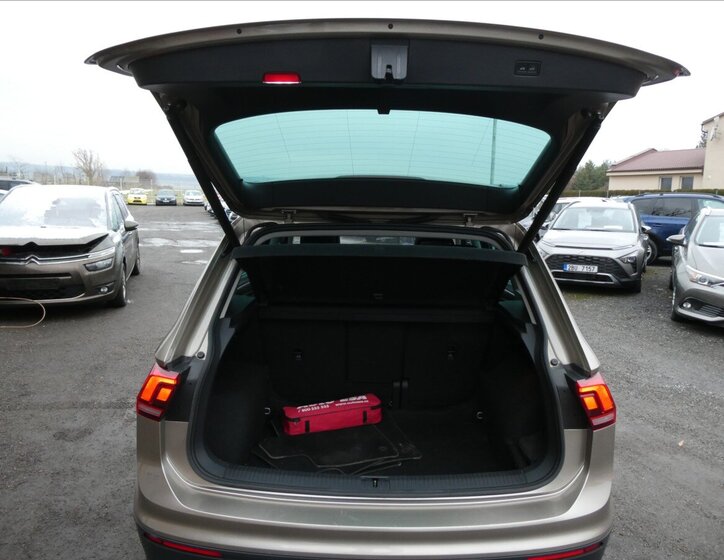 Volkswagen Tiguan SUV 2,0 l 110 kw
