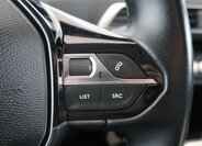 Peugeot 5008 SUV 1,2 l 96 kw