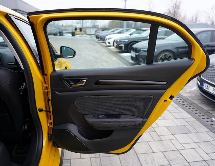 Renault Mégane Hatchback 1,8 l 221 kw