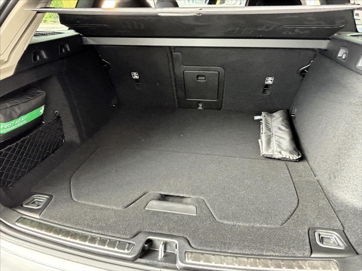 Volvo V60 Kombi 2,0 l 145 kw