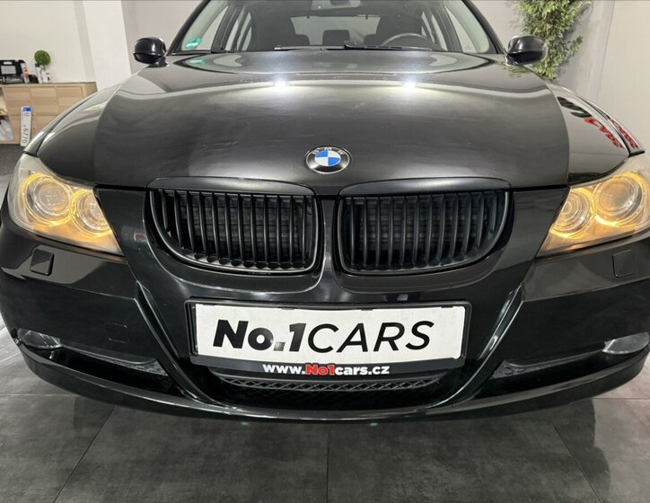 BMW Řada 3 Sedan / Limuzína 2,0 l 105 kw