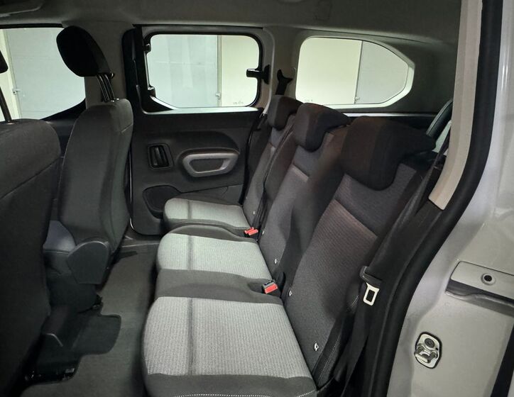 Toyota ProAce City Verso 10