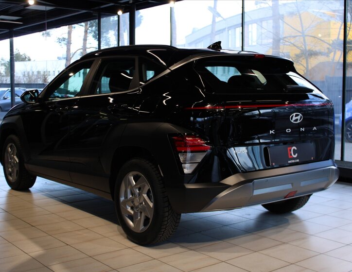 Hyundai Kona Hatchback 1,6 l 145 kw