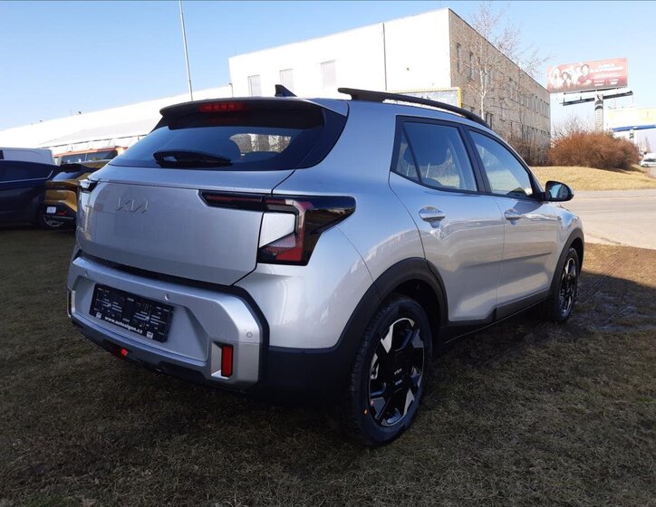 KIA Stonic SUV / Terénní 998,0 74 kw