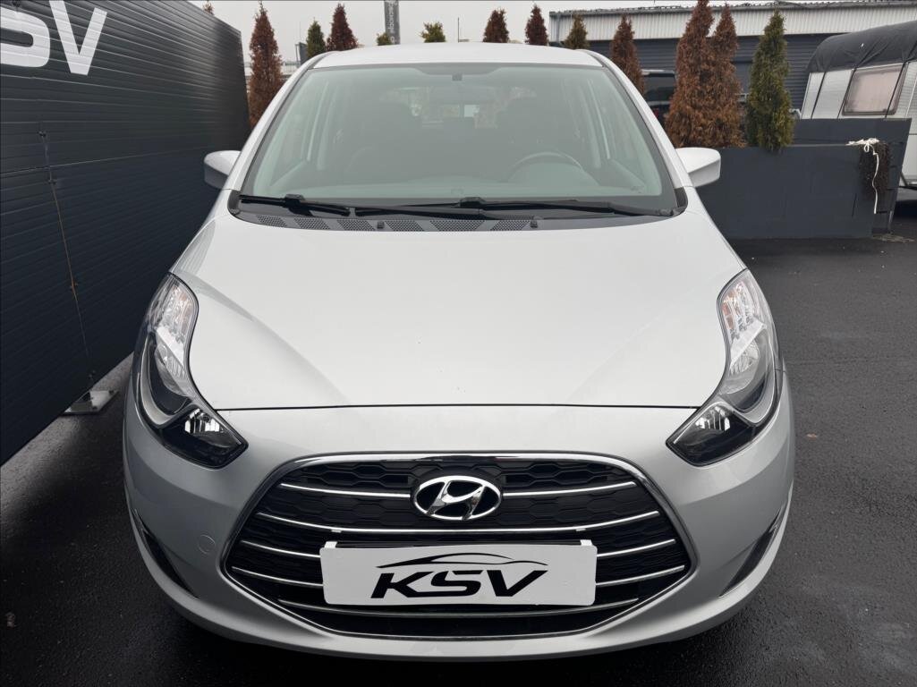 Hyundai ix20 MPV 1,6 l 91 kw