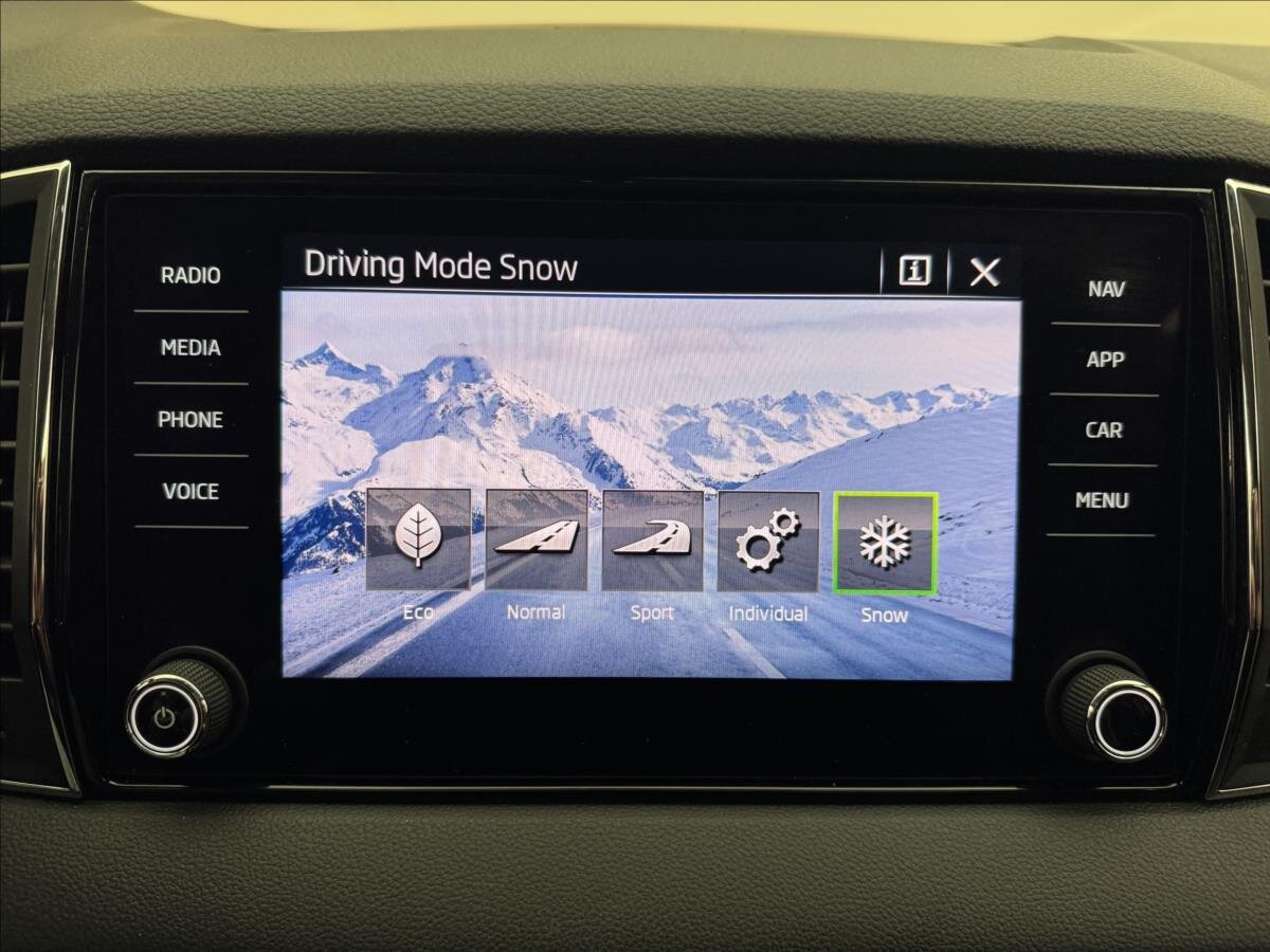 Škoda Karoq SUV 2,0 l 110 kw